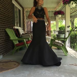 Sherri Hill prom dress